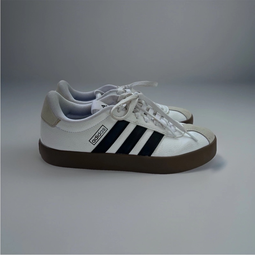 Adidas Women’s VL Court 3.0 Sneaker Size 8 - Picture 1 of 8